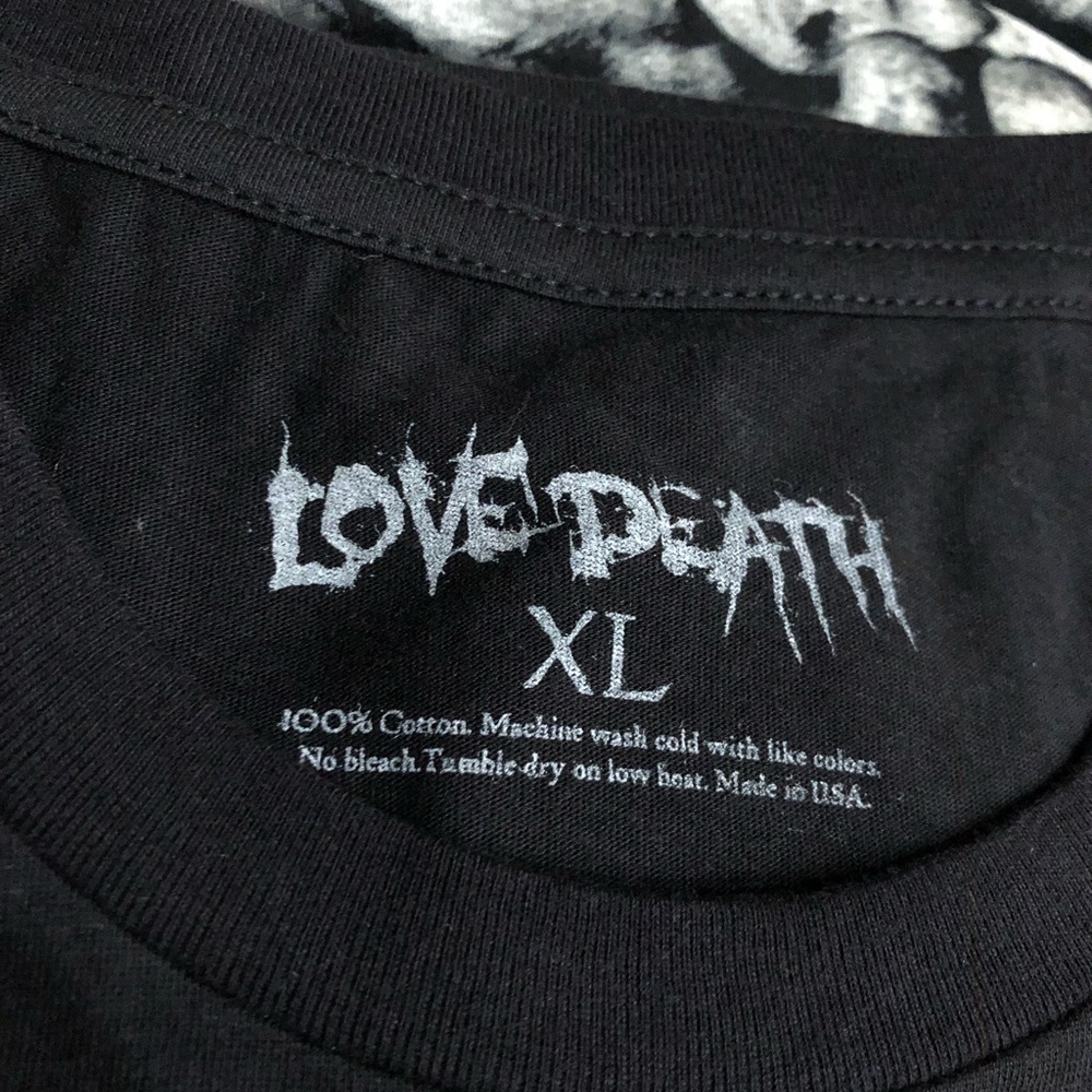 Skull Tee - Picture 3 of 5